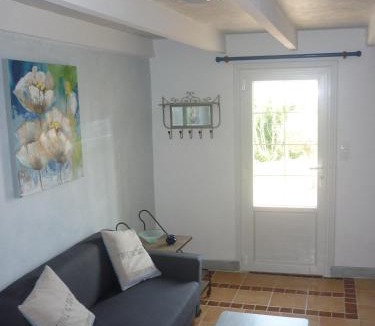 Bagat-en-Quercy House | Pèque-Lèbre