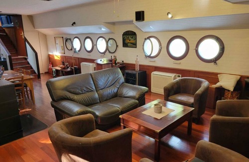 Villalbe Boat Rental | Péciche d'hôtes '"Mirage" - Cabine-Concorde