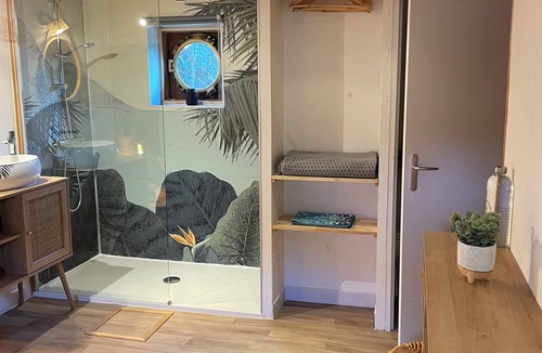 Arles Hotel | Péniche Le Pescalune