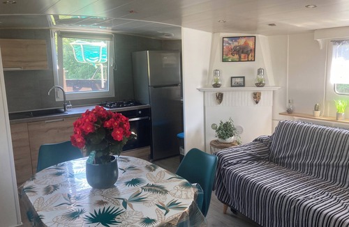 Thourotte Boat Rental | Péniche Marie-lou
