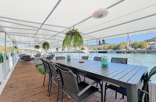 Centre Ville Boat Rental | Péniche MyAmore