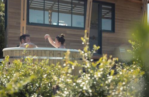 Saint-Remeze Ski Chalet | Pépiite Gorges de l'Ardèche Cozy lodge and spa