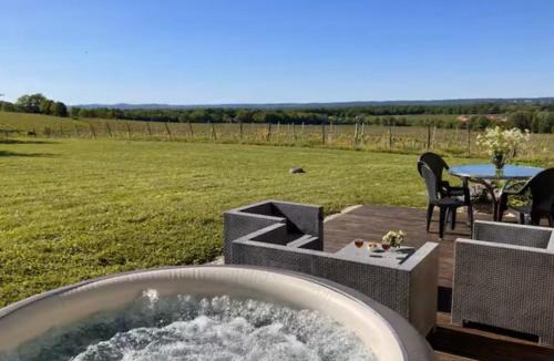 Pomport House | Périgourdine avec spa et vue