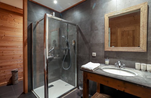 Rodern Hotel | Pêche de Vigne & Spa