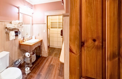 Navasota Hotel | P.A. Smith Hotel