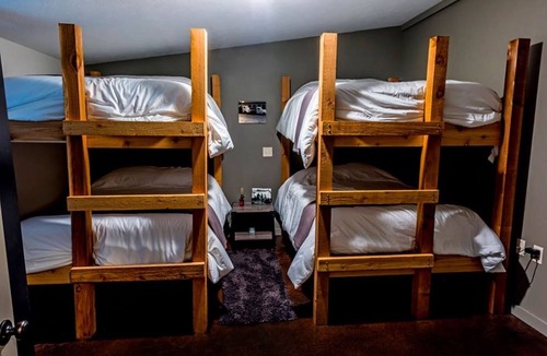 Ludington Cabin | P. M Lake Lodge is a unique lodging experience for groups visiting Ludington, Mi