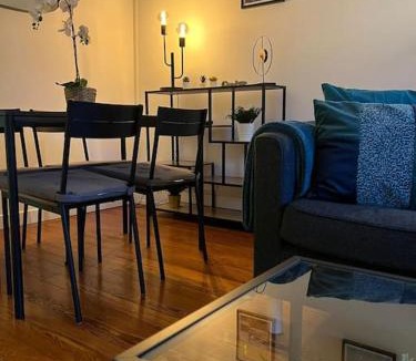 Augustins Apartment | P&R 2, 2 bedroom, close to center, Plainpalais