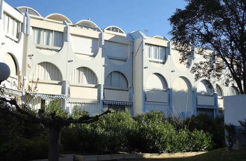 Le Grau-Du-Roi Apartment | P2 Cabin for 6 people with all comfort, parking, swimming pool