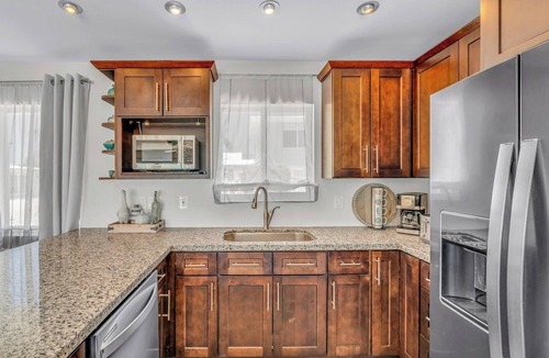 Little Venice House | P31 - 2 bed, 2 bath with Spectacular Open Water on the Vaca Cut
