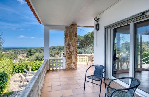 Pals House | P37 Villa