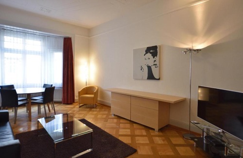 Seefeld Apartment | PABS Résidences - Mainaustrasse 18 (2L)