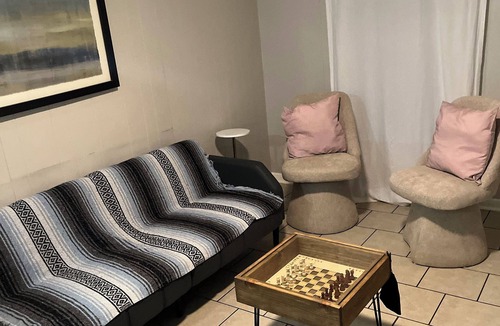 South Pensacola Apartment | PAC-Man 2-bedroom apartment in cool Pensacola with AC for relaxing stays