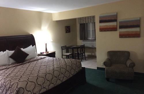 Delaware Hotel | Pacer Inn And Suites Delaware