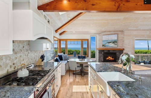 North Pacific Beach House | Pacific Beach Oceanfront Compound with Casita