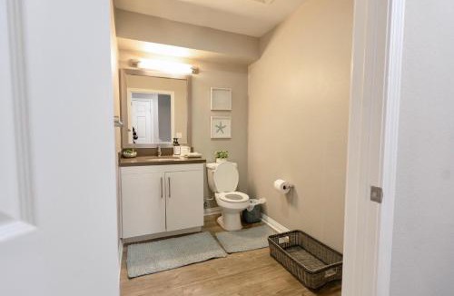 Ocean Park Apartment | Pacific Blue Townhome Walk to Ocean 2 Bed Apt WITH FREE PARKING