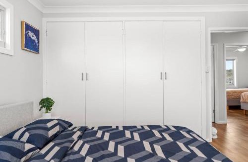 Caves Beach House | Pacific Breeze