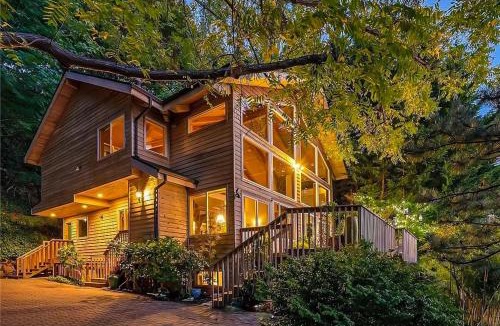 Alki House | Pacific Dream