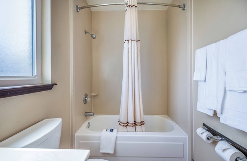 Sharp Park Hotel | PACIFIC DRIFT San Francisco Pacifica