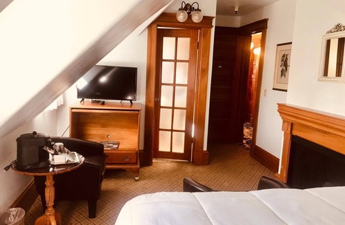 Pacific Grove Hotel | Pacific Grove Inn