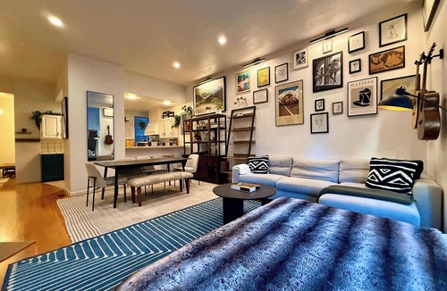 Pacific Heights Apartment | Pacific Heights Artists' Studio Loft