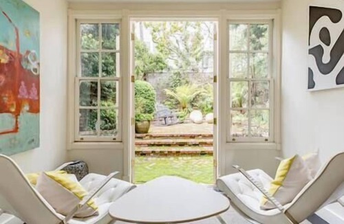 Pacific Heights Apartment | Pacific Heights Victorian Garden Bed and Bath Suite