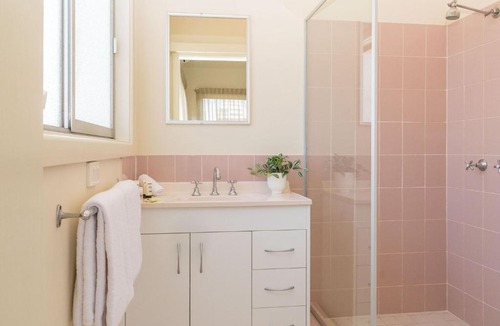 Forster Hotel | Pacific Motel 05