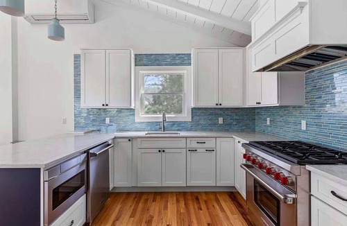 Punaluu House | Pacific Pearl Beachfront Estate