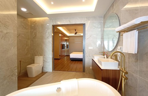 Sungai Menyala Hotel | Pacific Regency Beach Resort Port Dickson