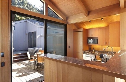 Occidental House | Pacific Sunset is Waiting for You!