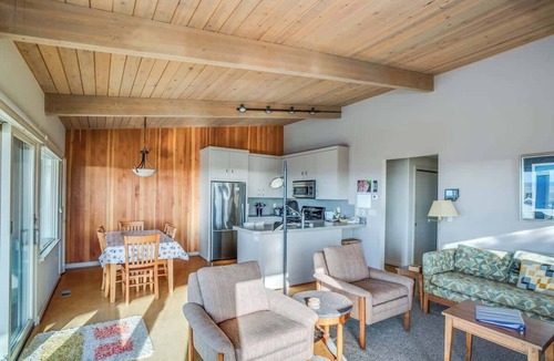 Gearhart Condo | Pacific Terrace T422