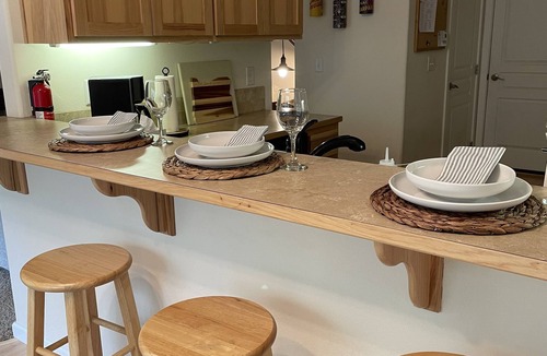 Forest Grove House | Pacific University Stay, very close to the University and downtown Forest Grove