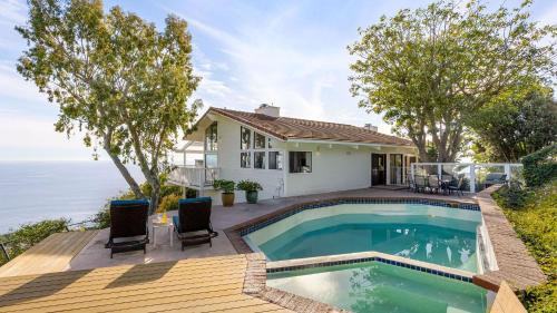 Western Malibu House | Pacific View Malibu by AvantStay