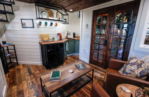 Watsonville Cabin | Pacific View Treehouse