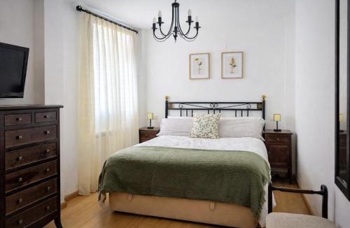 Sallent de Gallego Apartment | Pacino views l wifi l garaje l terraza l vistas