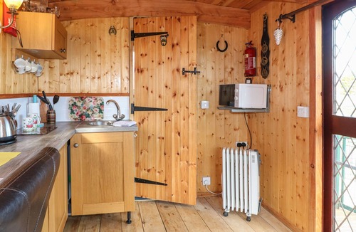 Crich Cottage | Packhorse Shepherds Hut