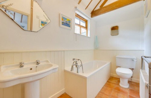 Chediston House | Packway Barn - Two Bedroom House, Sleeps 4