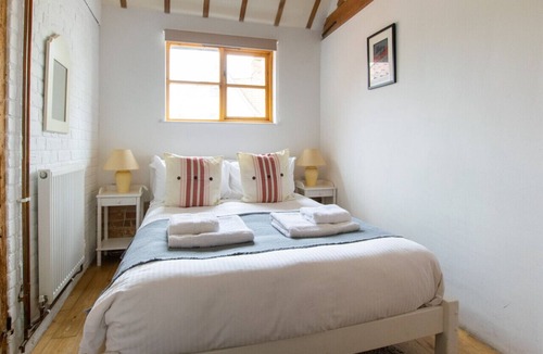 Chediston House | Packway Barn - Two Bedroom House, Sleeps 4