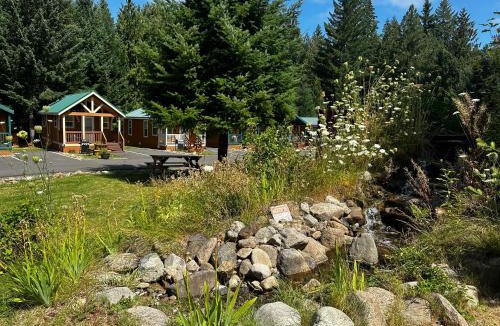 Packwood Hotel | Packwood Lodge & Cabins