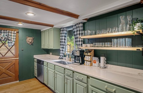 Packwood Cabin | Packwood - The Chalet