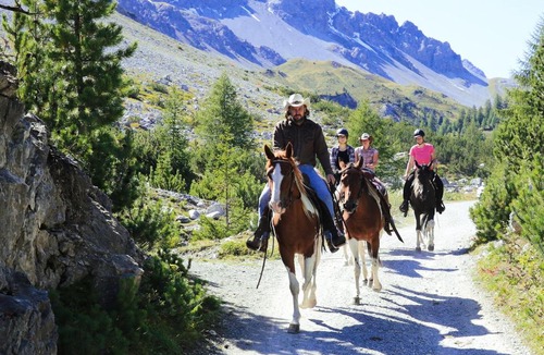 Val Muestair Apartment | Paclera Hof Agrotourismus