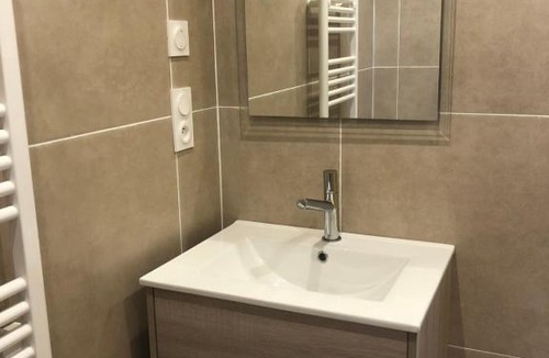 Saint-Cyprien Plage Apartment | Paddle Beach House - Studio côté Jardin