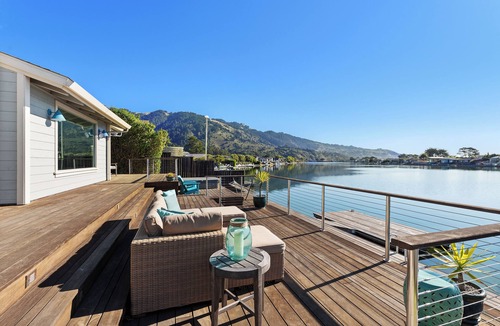 Stinson Beach House | Paddle, Relax, Repeat on Seadrift Lagoon