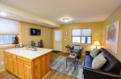West Glacier Ski Chalet | Paddle Ridge