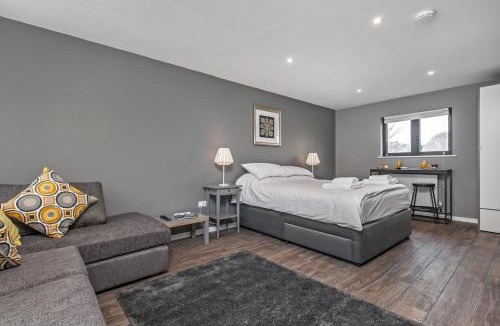 Littleton Apartment | Paddock Drive