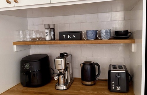 Brierfield Apartment | Paddock Heights Farmstay - Firepit & Games Shed