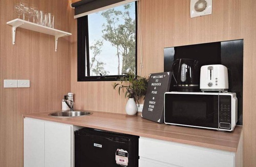 Wesburn House | Paddock & Peak by Tiny Away