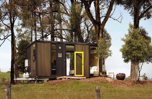 Wesburn House | Paddock & Peak by Tiny Away