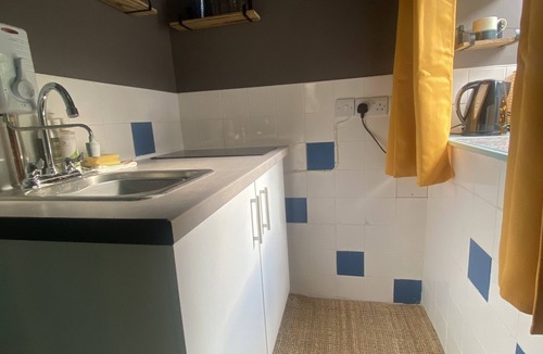 Tavistock Apartment | Paddons Lodge, Town Centre Tavistock DEVON