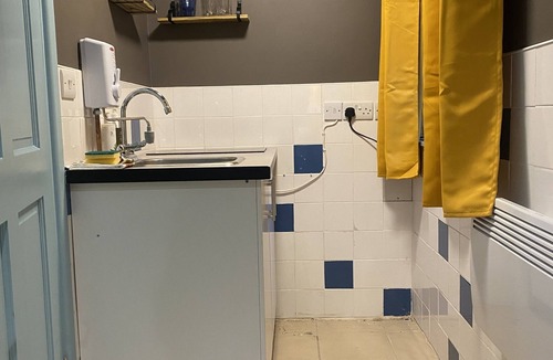 Tavistock Apartment | Paddons Lodge, Town Centre Tavistock DEVON