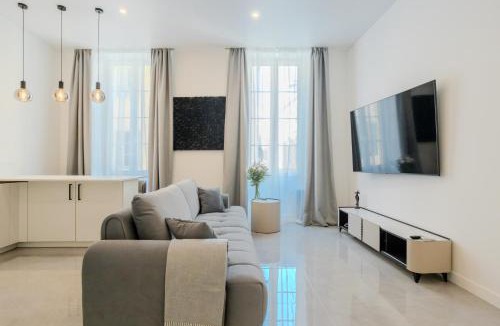 Old Town Apartment | Paganini 3bd Apartment